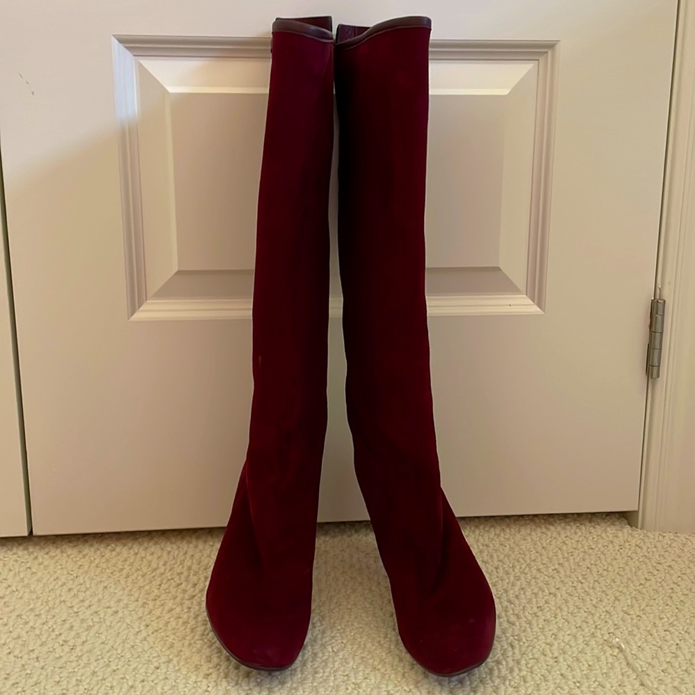 Stuart Weitzman Swede Boots